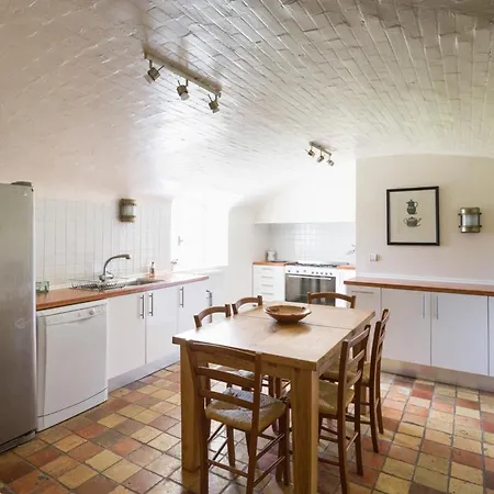 Saint-maclou Chateau Sleeps 18 Pool Wifi Saint-Maclou (Eure)
